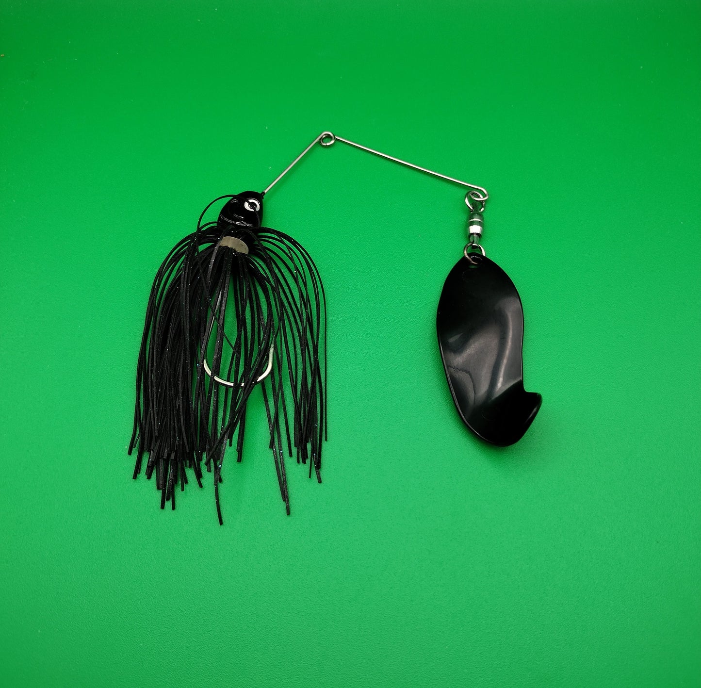 Black R Black Blade Spinner Bait