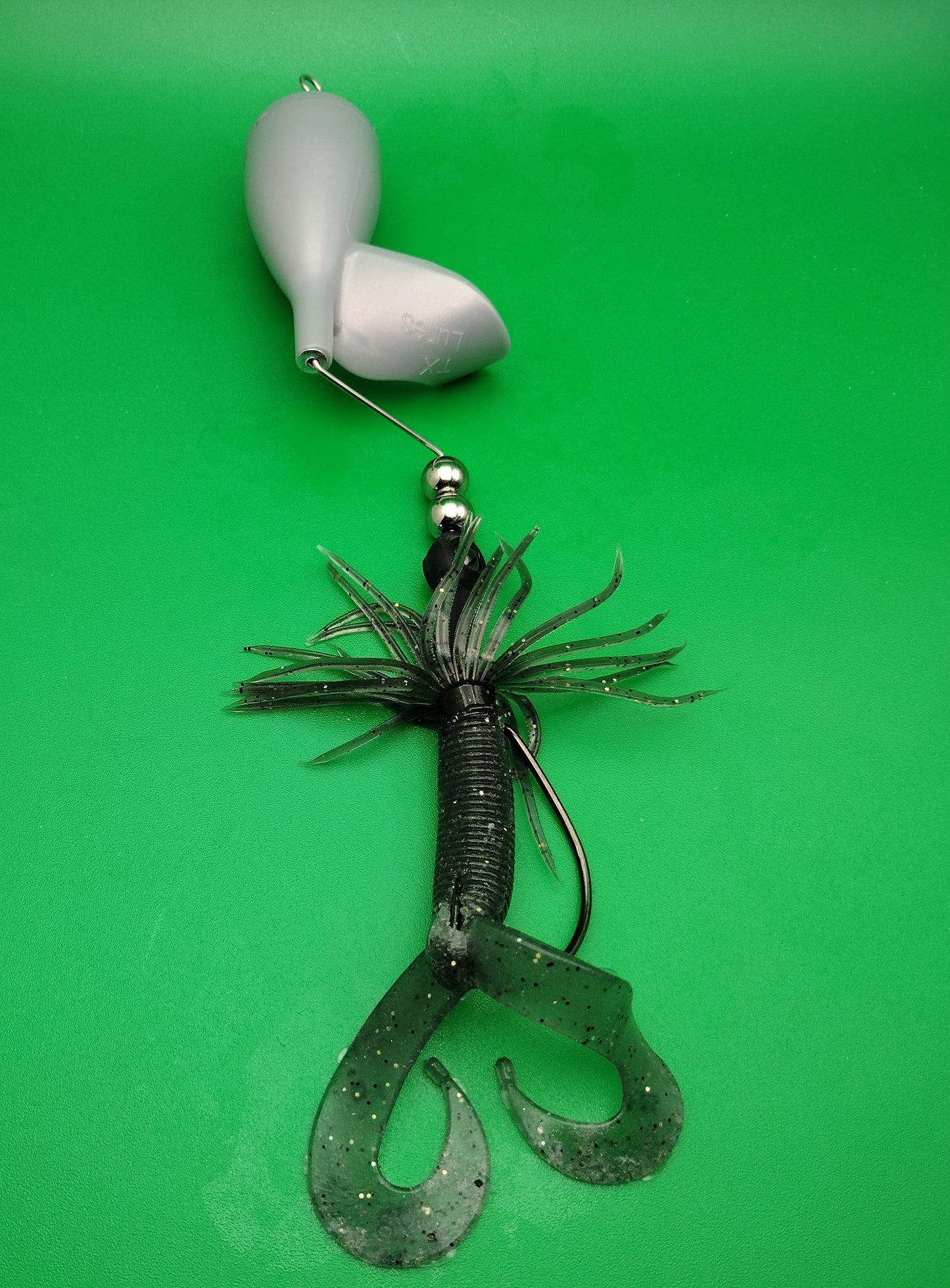 TX10-Offset Topwater Lure Shad - Weedless