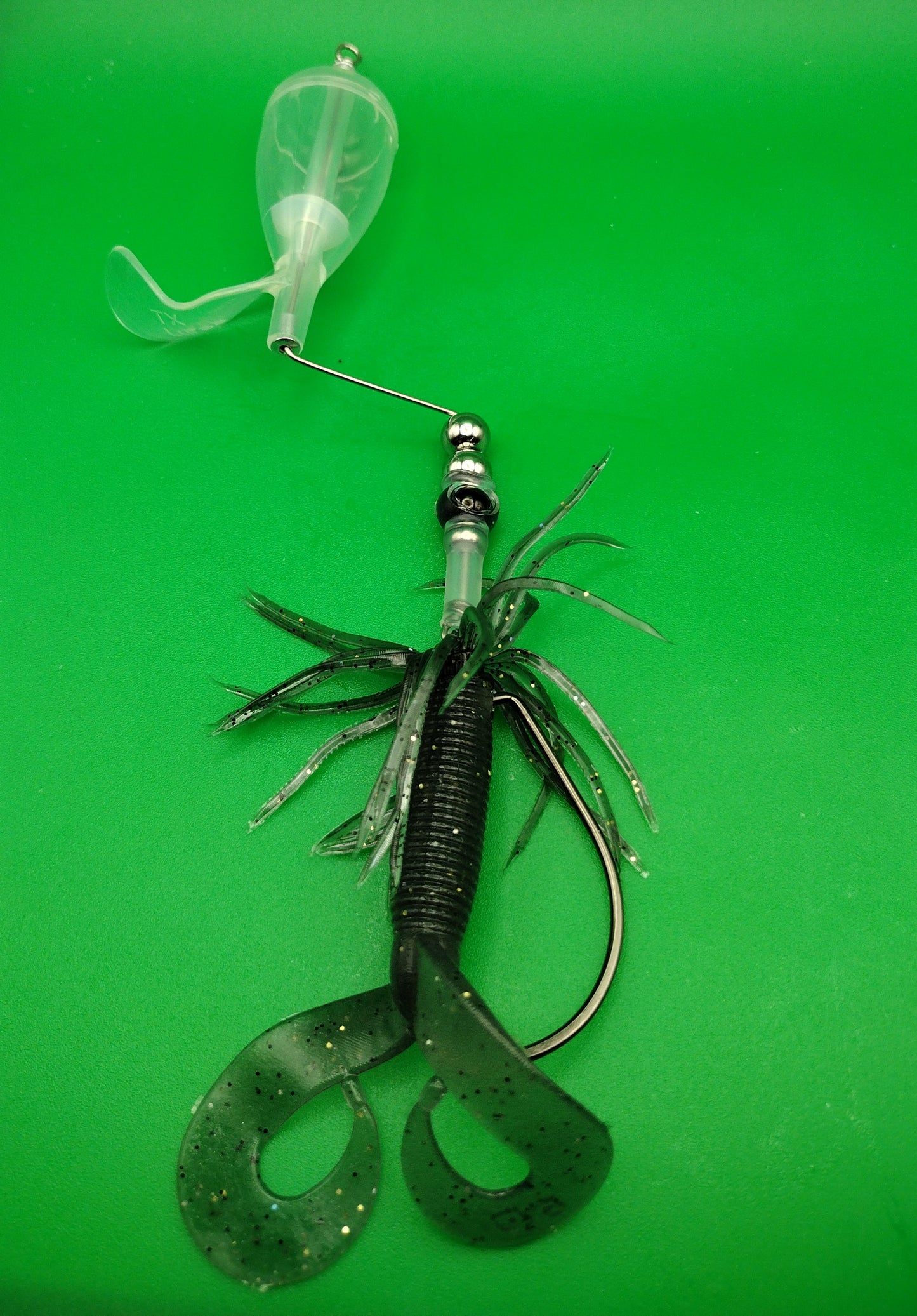 TX10-Offset Topwater Lure Clear - Weedless