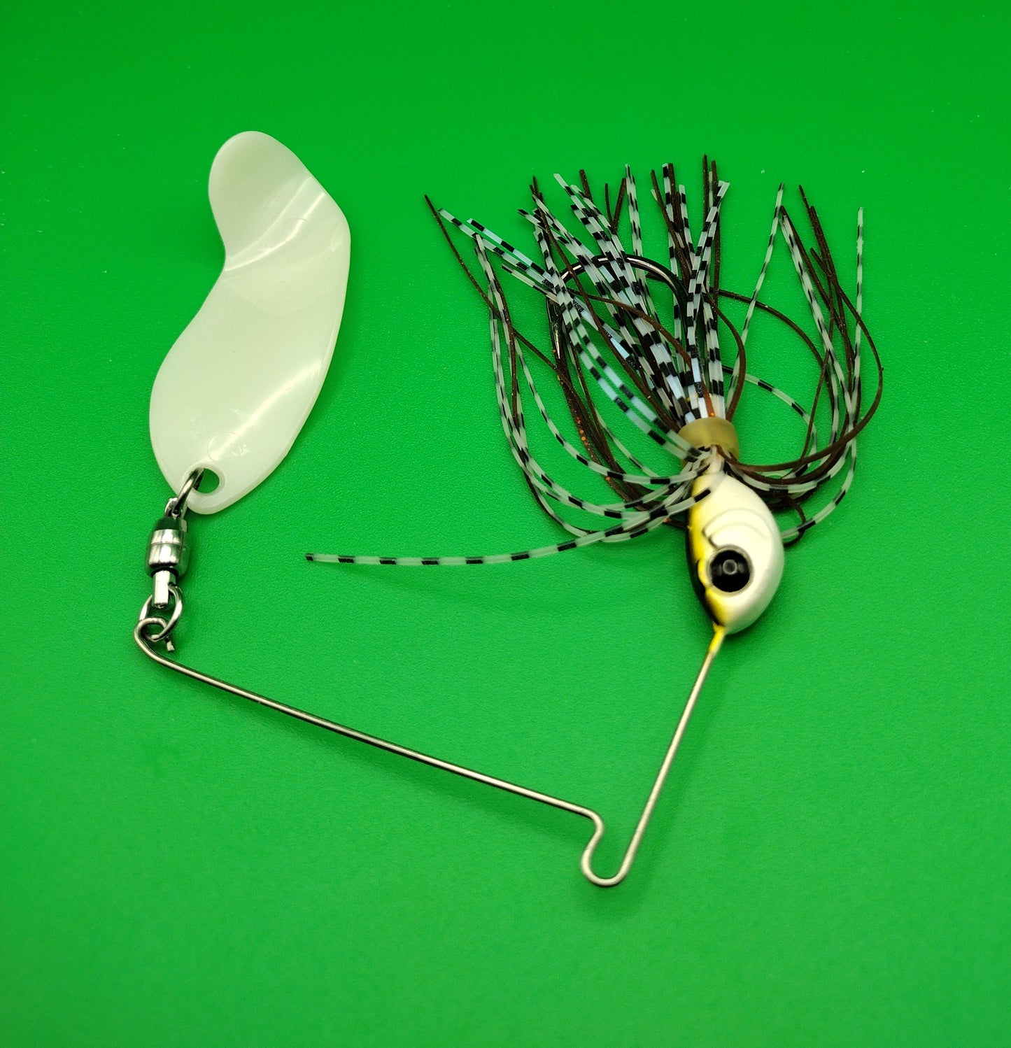 Shad R Bone Blade Spinner Bait