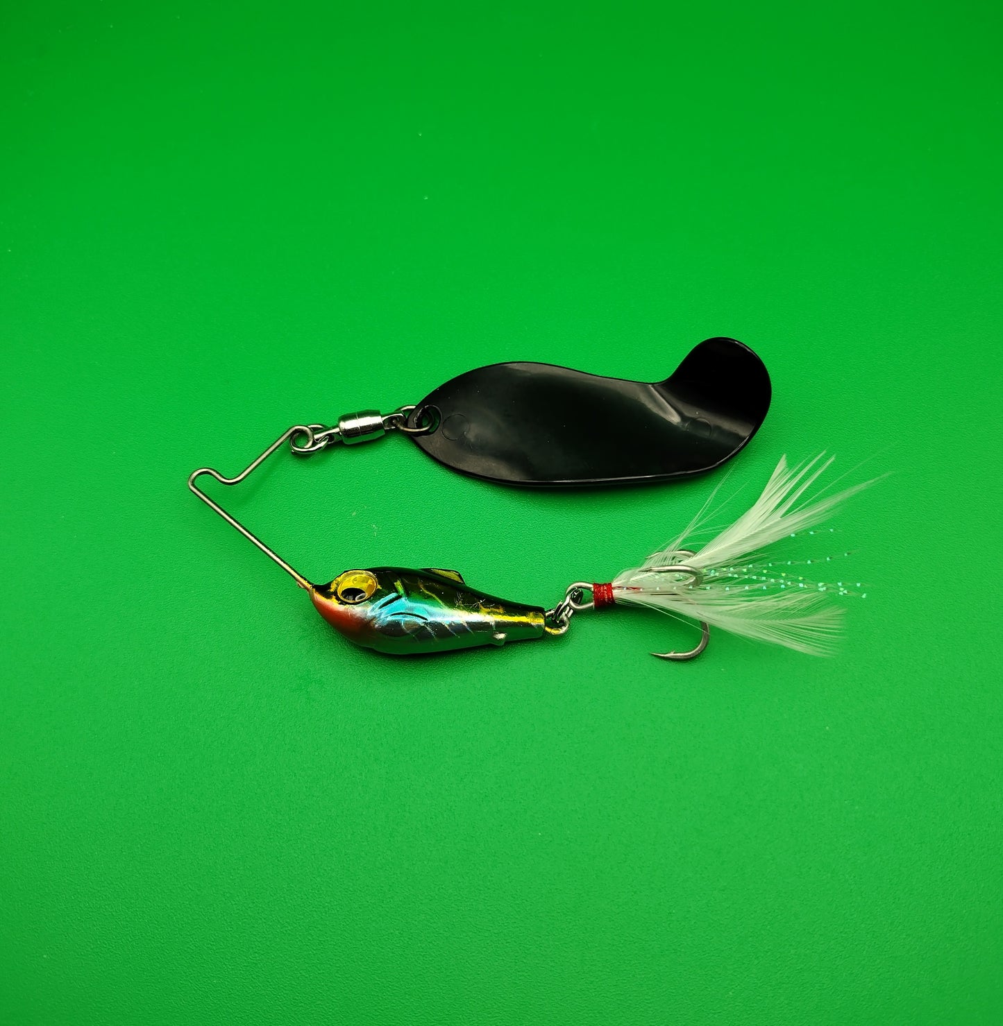 The Deep Drop Hunter: Fast Sinking Black Blade Spinnerbait