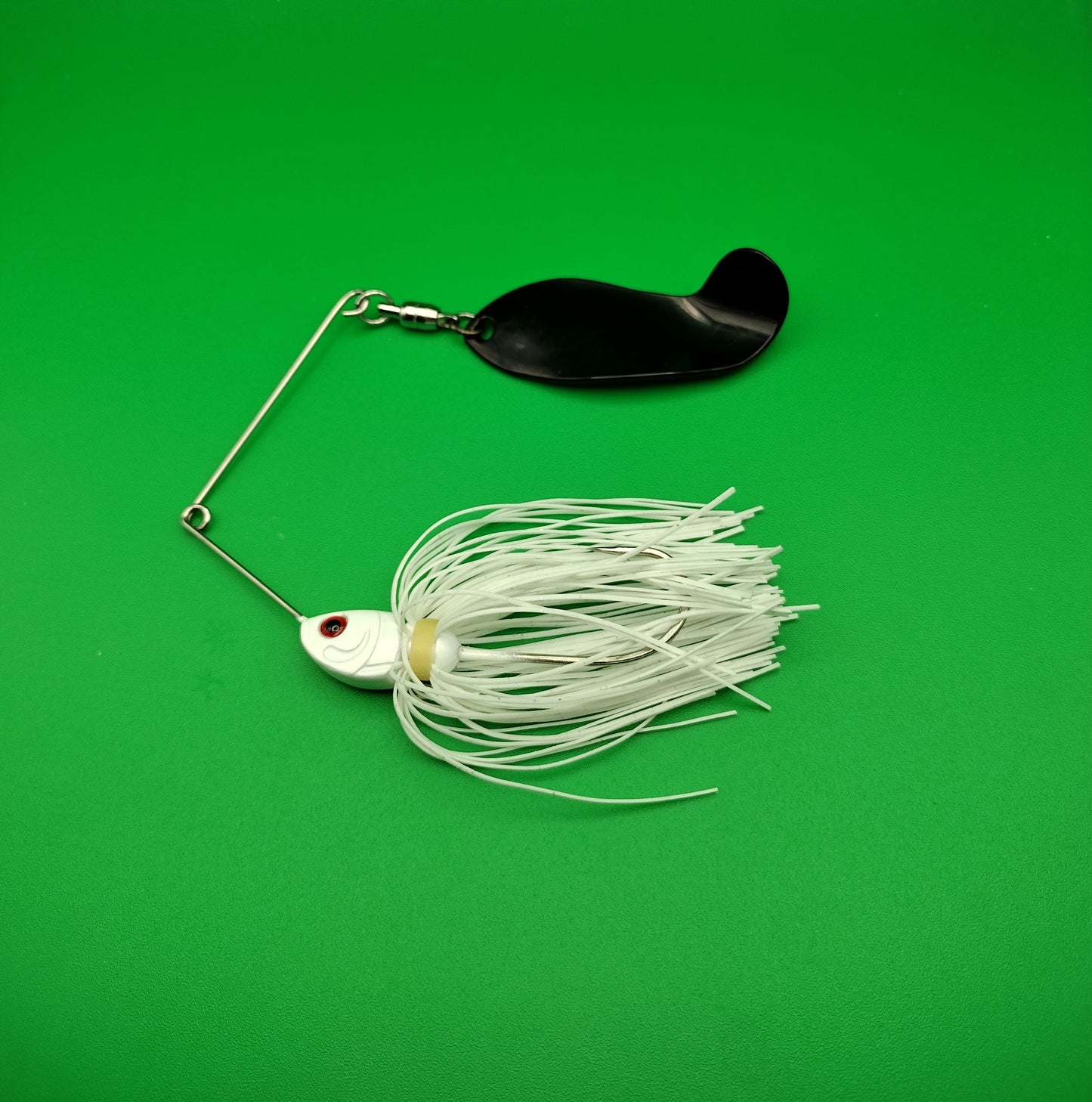 Bone R Black Blade Spinner Bait
