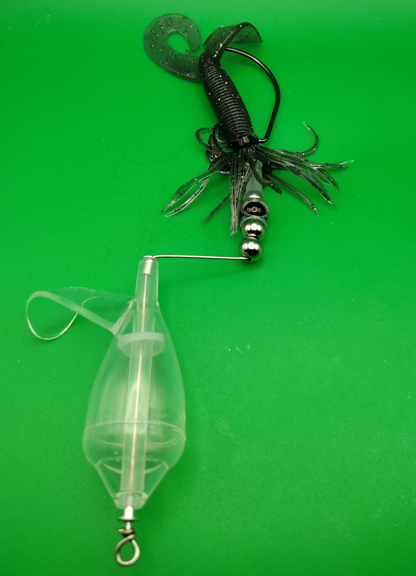 TX10-Offset Topwater Lure Clear - Weedless