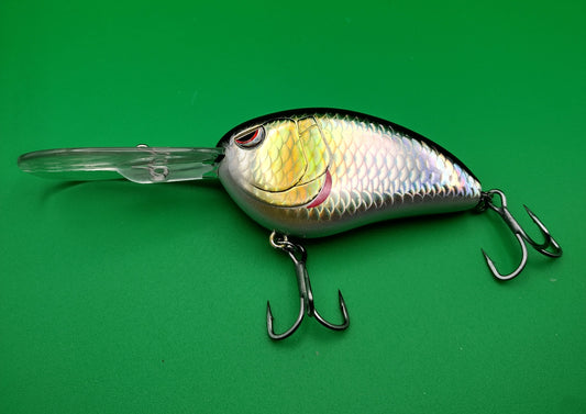 Crank Bait 20 Dive Natural Shad 1 OZ 2.76 Inch Length