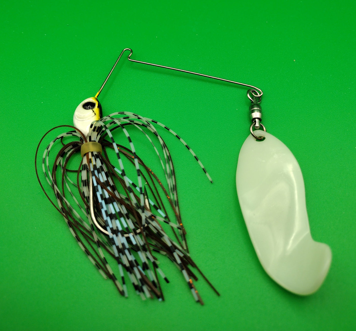 Shad R Bone Blade Spinner Bait