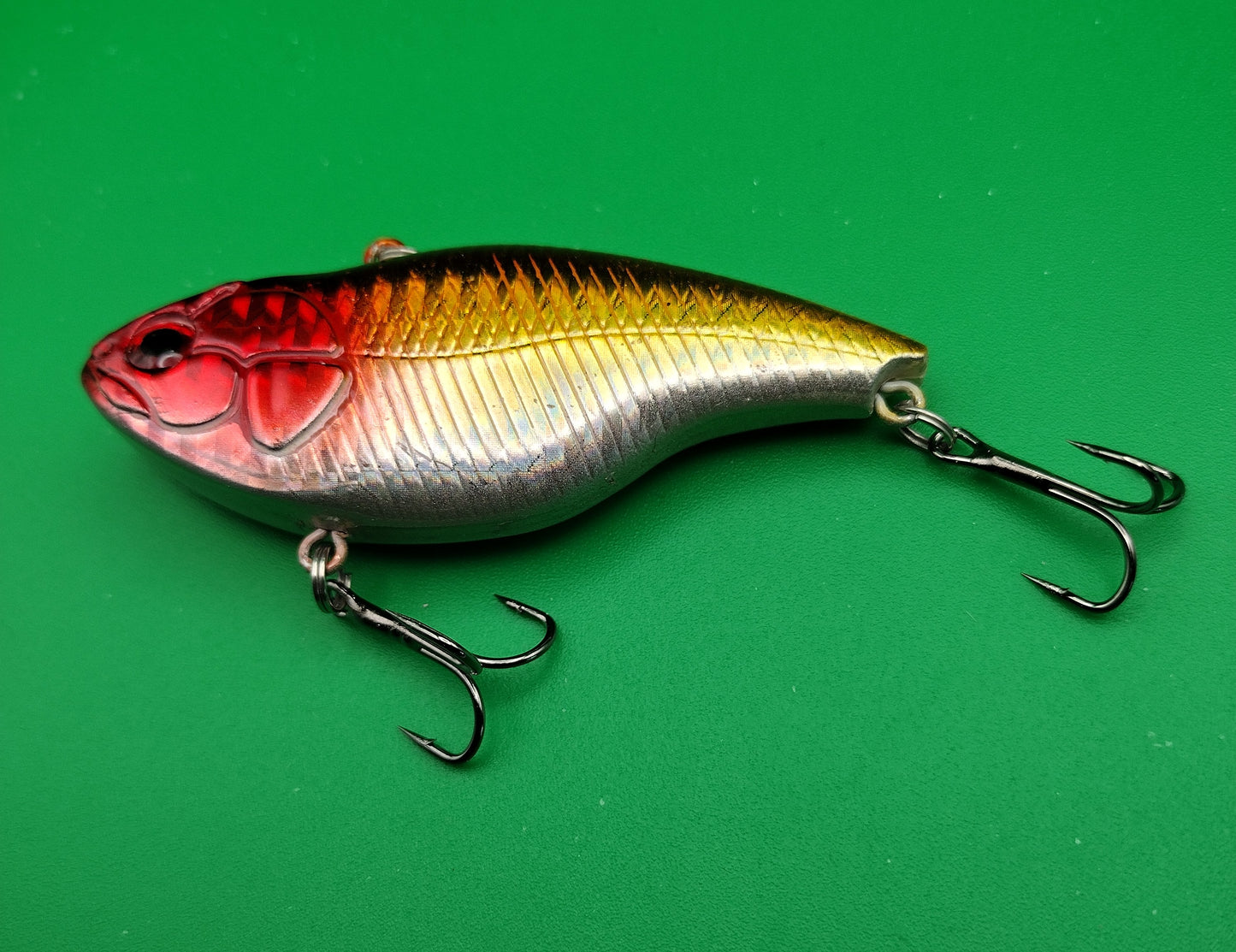 Golden Shiner Lipless Crankbait
