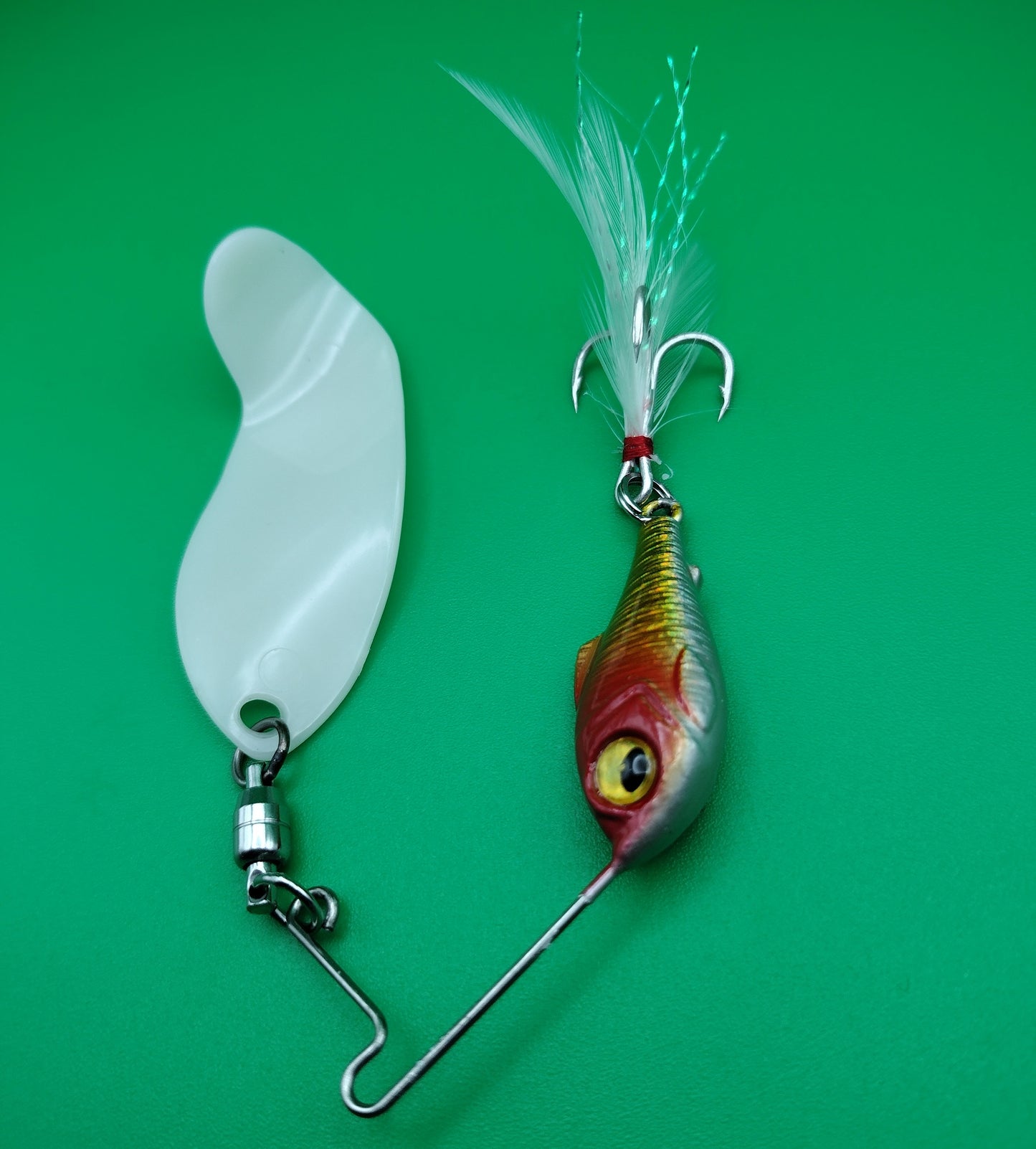 The Deep Drop Hunter: Fast Sinking Bone Blade Spinnerbait