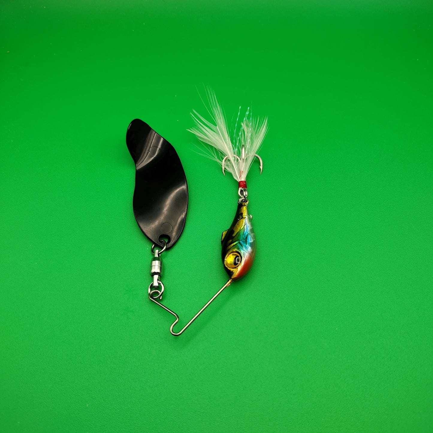 The Deep Drop Hunter: Fast Sinking Black Blade Spinnerbait